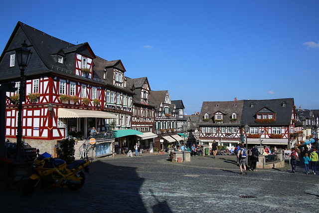 Braunfels Marketplace