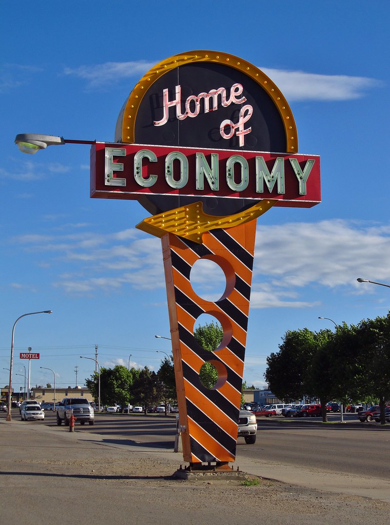 Williston, North Dakota | Home of Ecomomy | Jasperdo | Flickr
