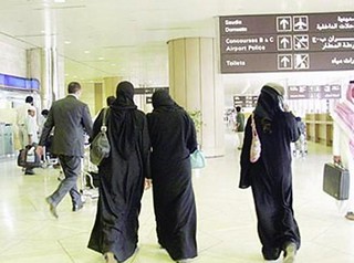 جوازات مطار جدة و الرياض