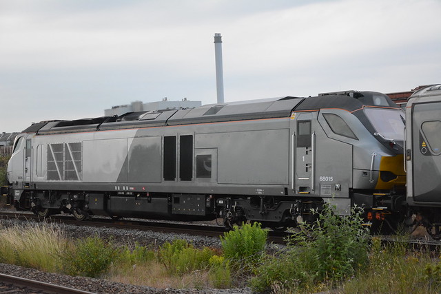 68012 new ex-works locomotive, Chiltern Railways Service to London Marylebone