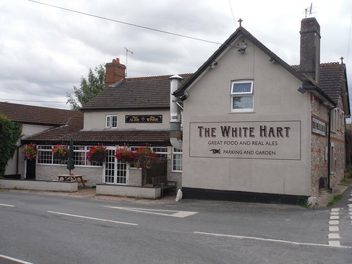 The White Hart, Bishopstone SWC Walk 254 Salisbury Circular