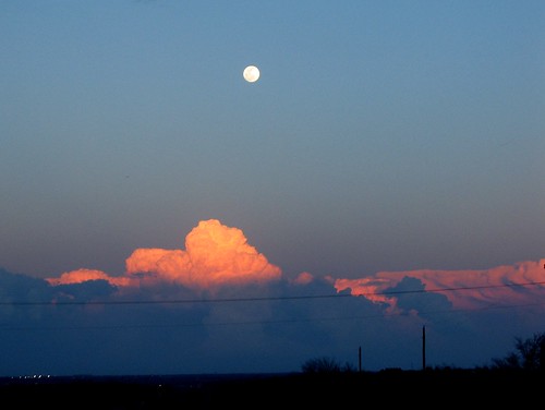 sunset sun moon storm oklahoma weather clouds wow horizon norman thunderstorm oksky