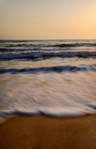 Sunrise in Palm Coast by andrew_v, ocean longexposure seascape beach water sunrise sand waves florida bubbles atlantic wash foam neutra