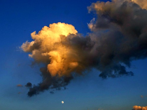 cloud and moon by algo