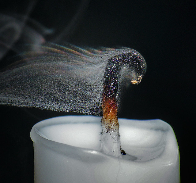 Smoke Droplets With Refraction