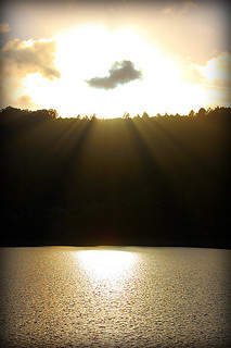 Glory | Was lovin' the sunbeams tonight. They were a welcome… | Flickr