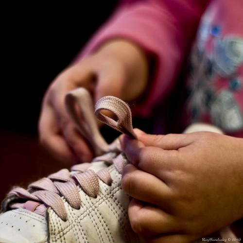 Little Hands - Shoe Tying Lesson #4 | Ray | Flickr