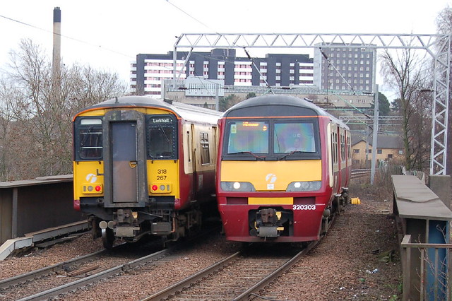 Scotrail Class 320 320303 & Class 318 318267 - Partick, Glasgow
