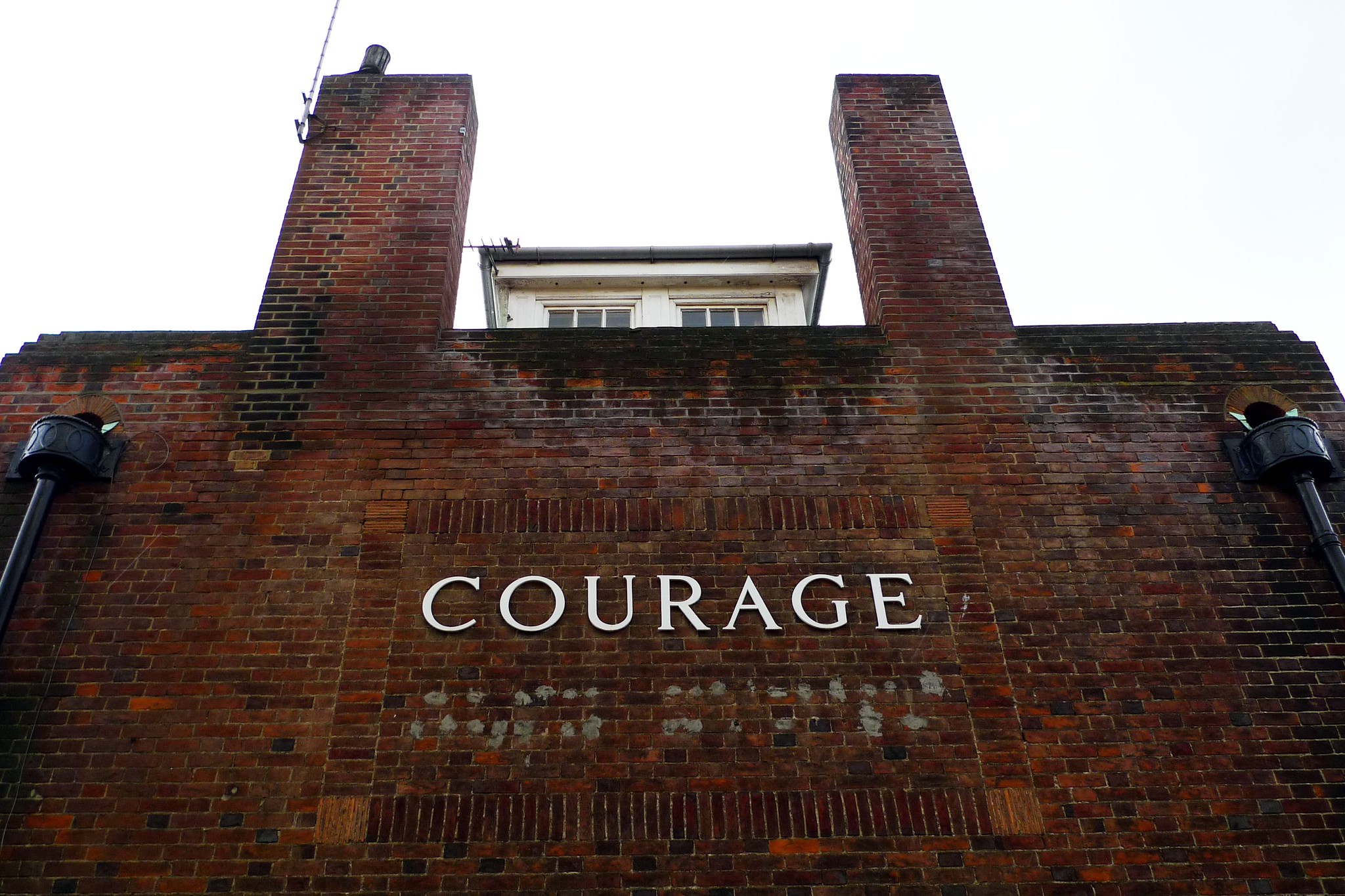 Aardvark, Rotherhithe, SE16