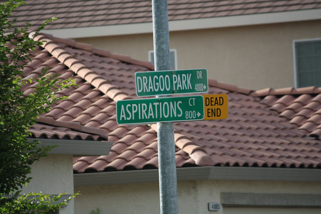 Just What Is This Street Sign Trying To Convey? Photo by raider3_anime; (CC BY-NC 2.0)