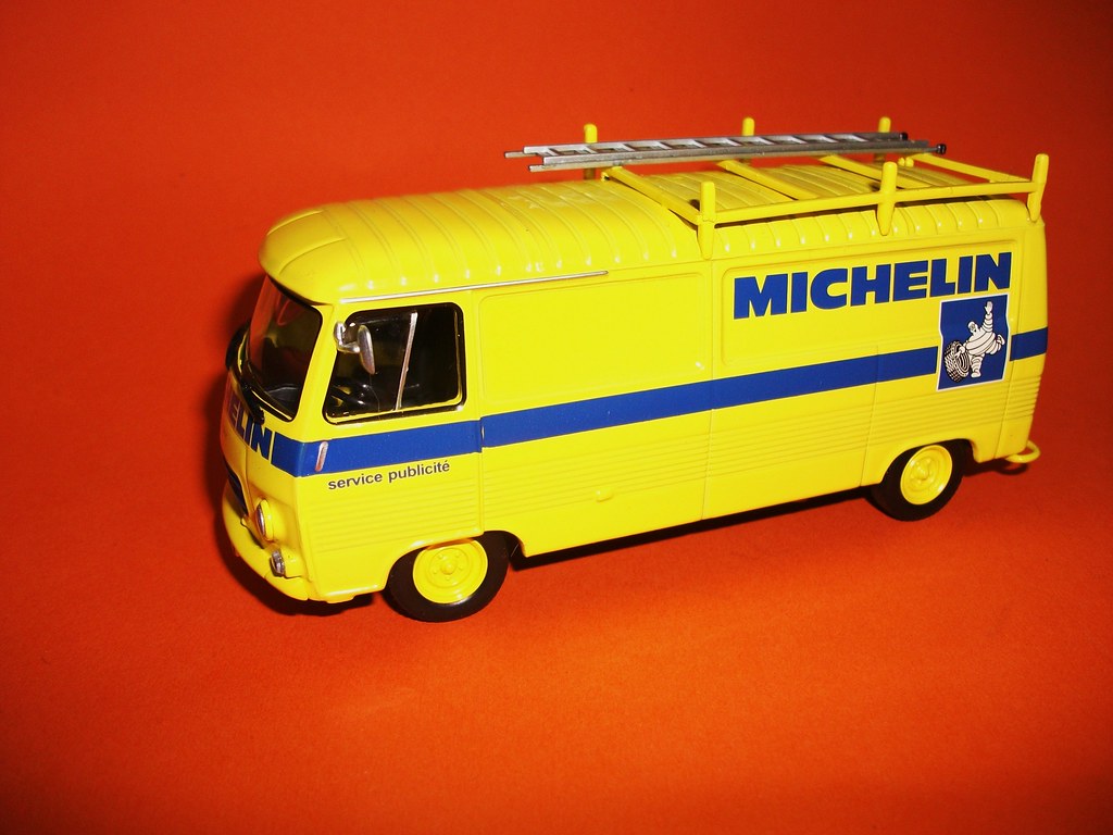 Michelin década de 1970 Peugeot J7 van 1:43 Escala 