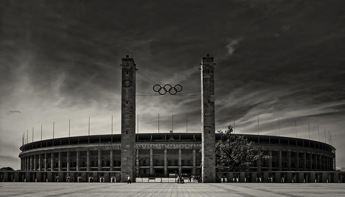 Berlin Olympiastadion Marathontor | by bagalute