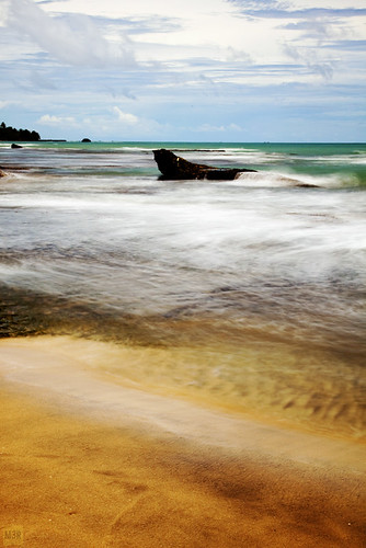 beach clouds canon indonesia sand wave westjava reef anyer 4sec canonef24105mmf4lisusm 5dmarkii mariaismawi