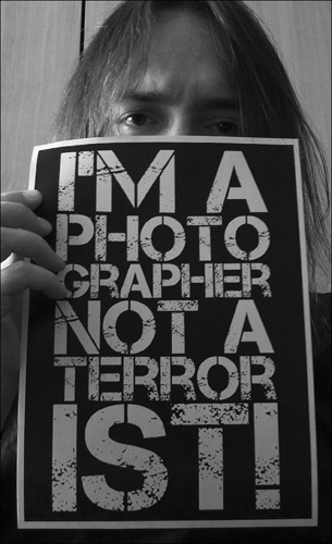 I'm a photographer, not a terrorist!