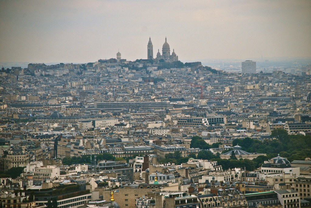 Montmartre and Sacre Coeur by nebulous 1