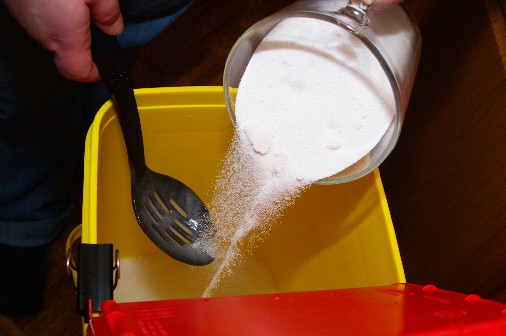 Add Washing Soda