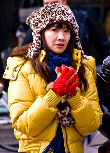 Red Gloves | by Hanjosan