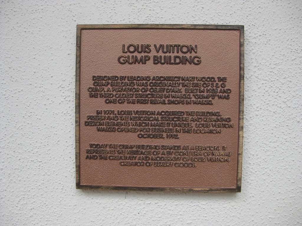Louis Vuitton // Waikiki, Achim Hepp