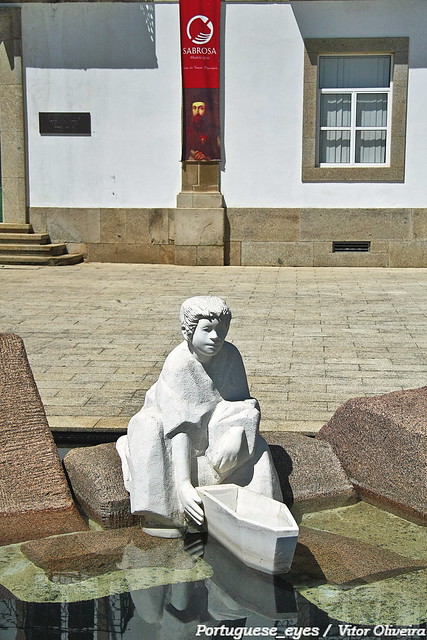 Monumento a Fernão de Magalhães ( Fernando de Magallanes / Ferdinand Magellan ) - Sabrosa - Portugal
