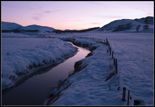 blue winter light sunset snow cold colour reflection water river highlands purple strathnairn invernesshire