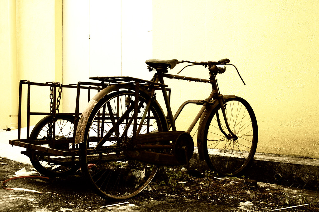 Basikal tua Tronoh, Perak, Malaysia. dqeen Flickr