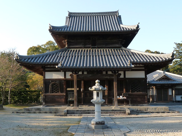 Kaidanin (Ordination Hall - 戒壇院) - Kanzeonji, Dazaifu (太宰府観世音寺)