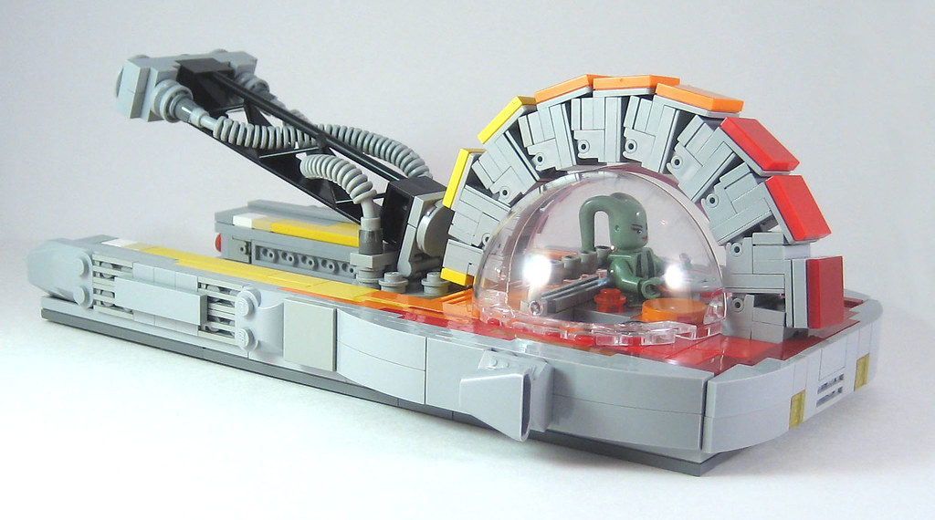 MOC-024 LEGO R Spaceship Side | Mark Anderson | Flickr