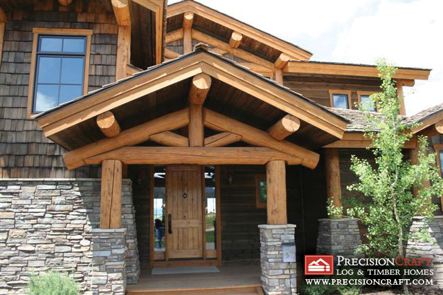 Post and Beam Log Home | Log Home Entrance | PrecisionCraft Log Homes