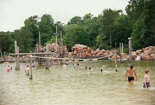 Water Volleyball River Country 1993