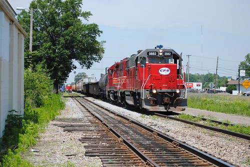 railroad ohio chicago lima trains eastern ftwayne cfe emd colestyard cfe3882 iory4034