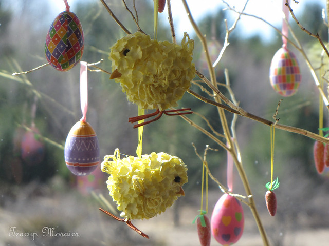 Peeps-In-The-Easter-Tree