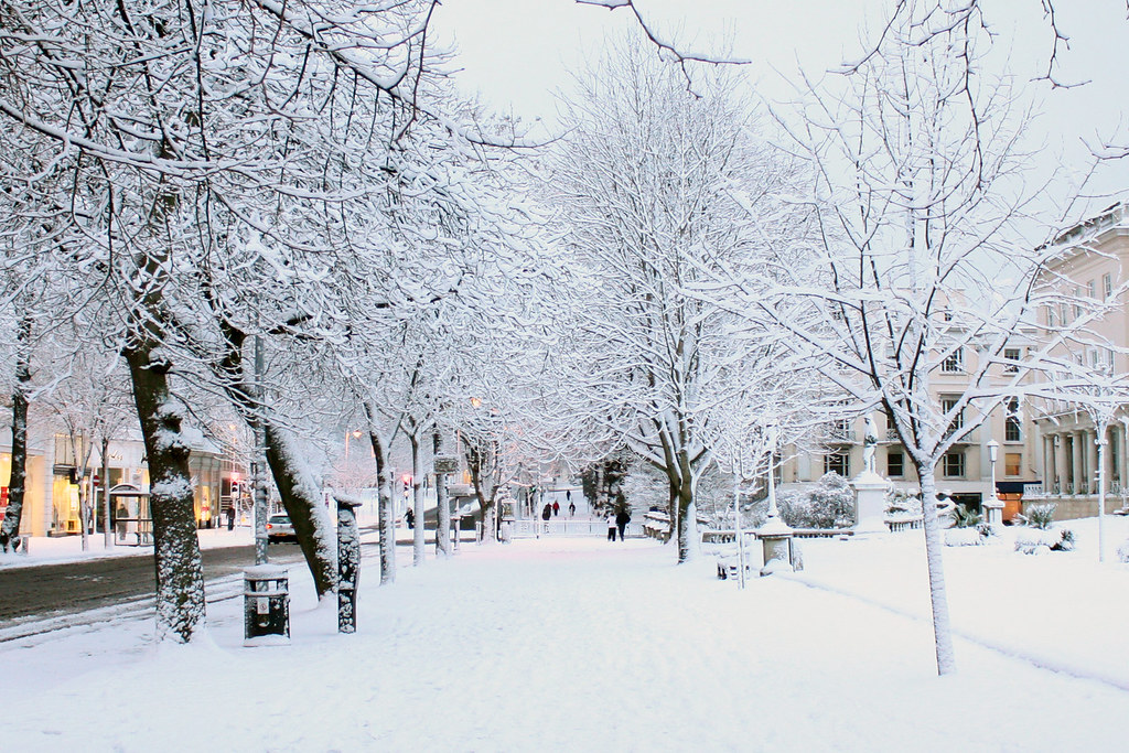 Snow on Cheltenham Promenade | Cheltenham Promenade taken on… | Flickr