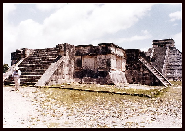 CHICHEN ITZA |  PYRAMID  | EL CASTILLO  |  TEMPLE OF KUKULCAN | YUCATAN   | MEXICO  |  1979