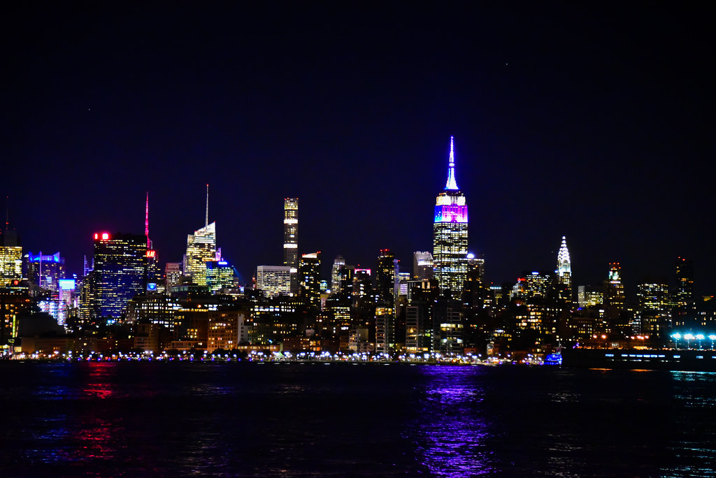 Midtown Manhattan Skyline at Night New York City NY | Flickr