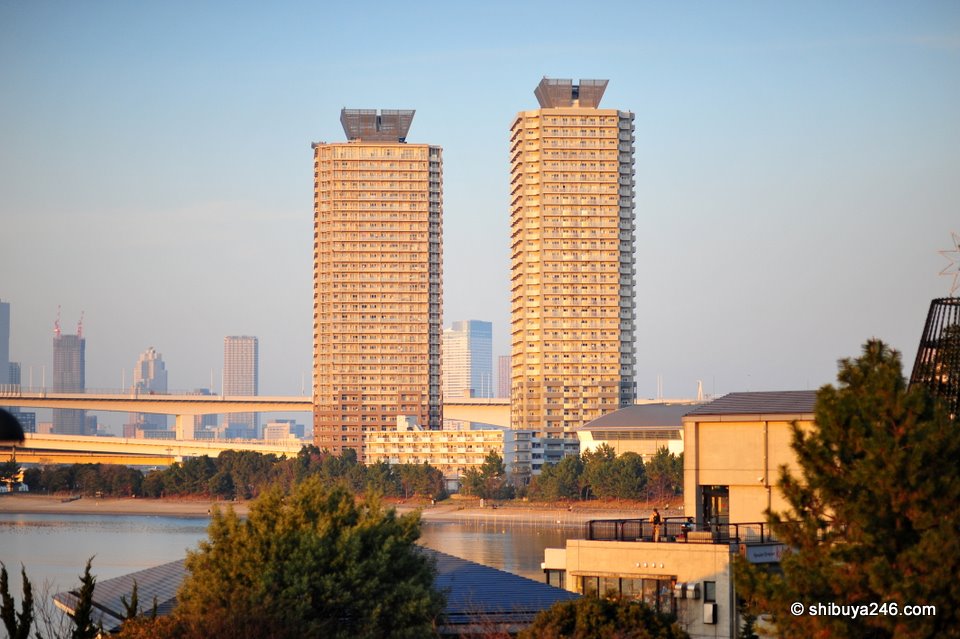 Two of the apartment buildings built back when Odaiba was set to be host a World Expo. A change of Tokyo local government canceled the Expo and the Odaiba area has slowly been trying to build up clientele ever since.