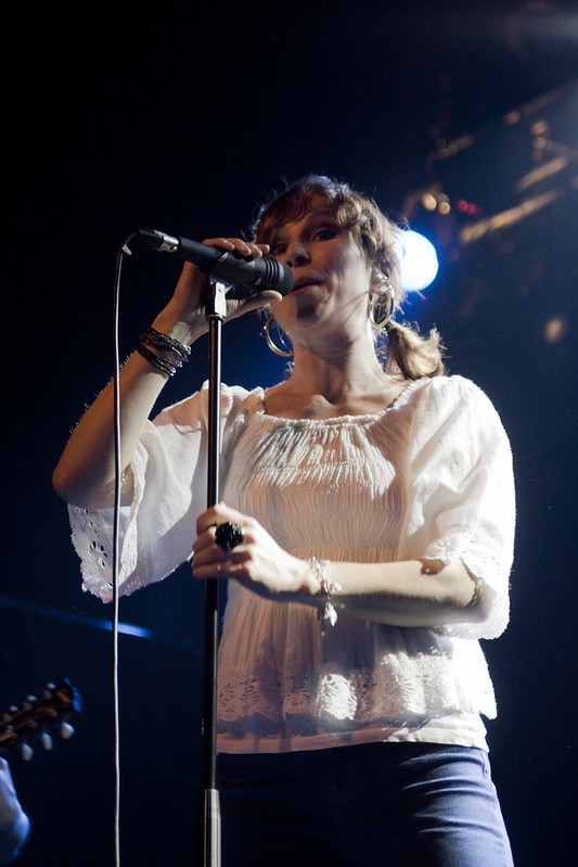 Concierto de The Gathering en Barcelona, Salamandra