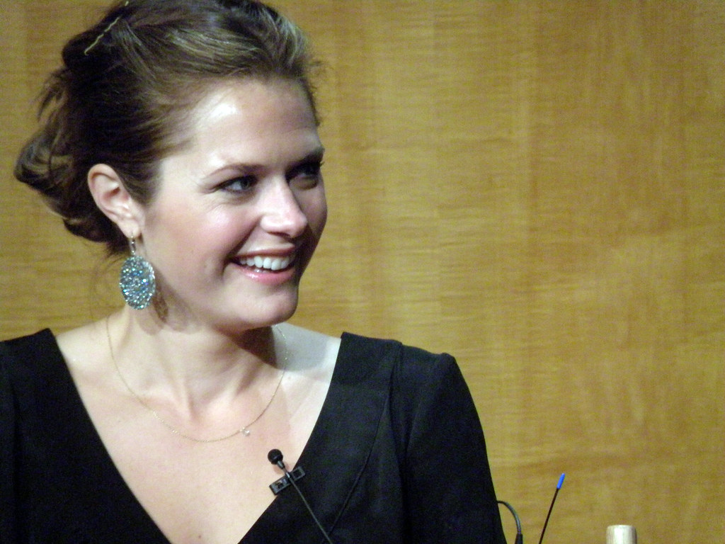 15 Images Of Maggie Lawson Ranny Gallery