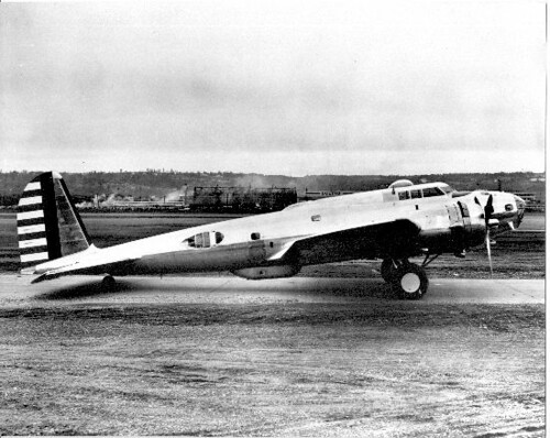 Boeing : B-17 | Catalog #: 00044758 Manufacturer: Boeing Des… | Flickr