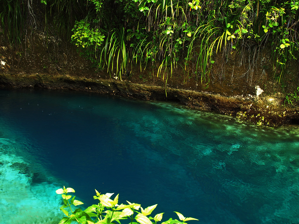 Enchanted River Abyss | Location: Barangay Cambatong, Munici… | Flickr
