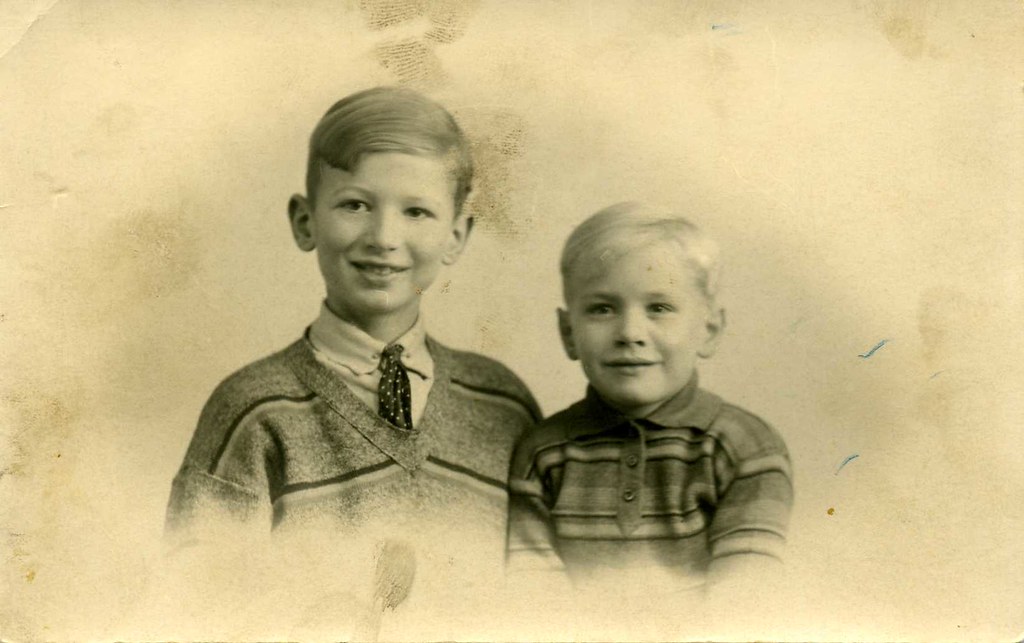 two brothers , born and raised in the Dutch city of The Hague , portrayed here around the year 1930  :  JAN LOKKERBOL (left) (1919 - 2005)  and  ARIE LOKKERBOL (1924 - 1984)   -   HOLLAND