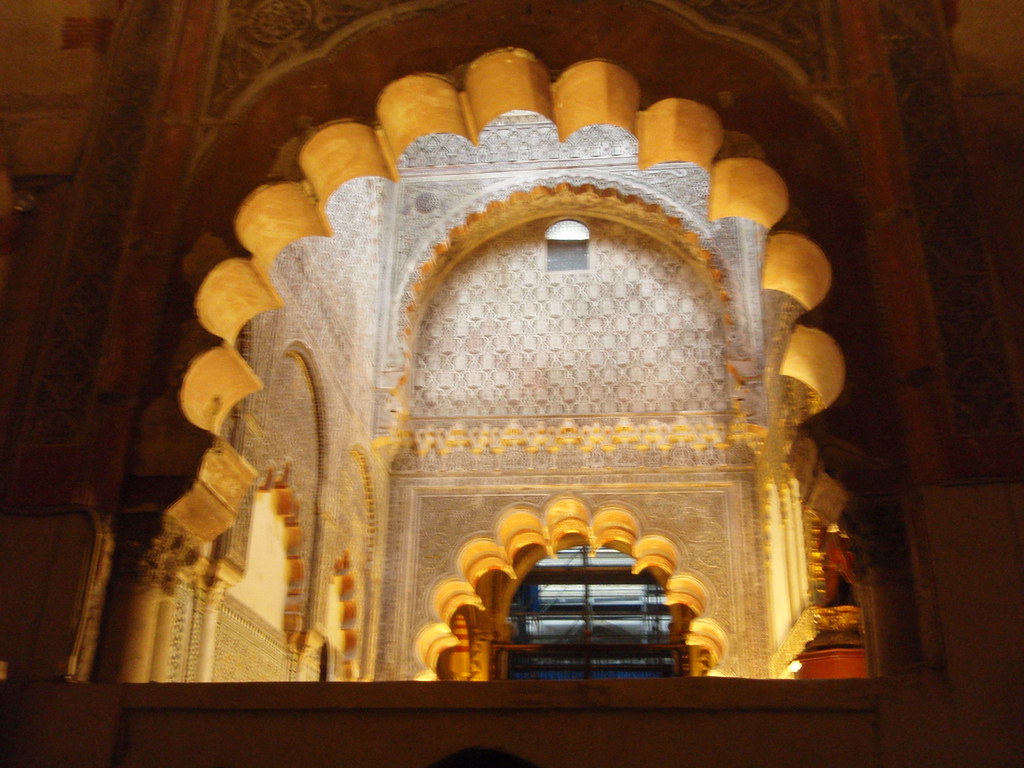 Paseando por la mezquita de Córdoba