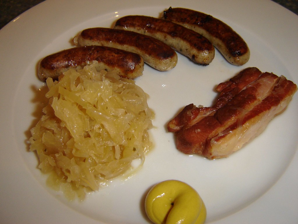 sauerkraut mit wuerstchen | kochtagebuch | Flickr