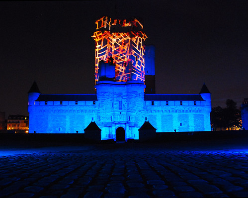 Château de Vincennes castle - Open air cinema - Une Toile dans les Etoiles 2010 by Mr~Poussnik