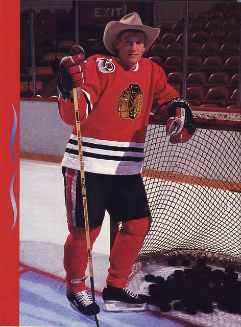 Jeremy Roenick in Beckett Hockey Monthly - April 1992_img665