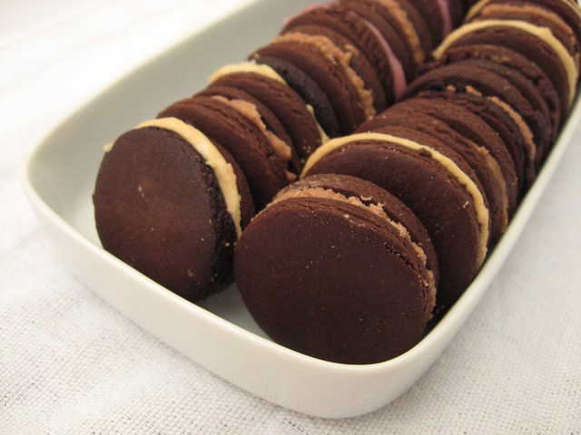 Biscoitos de chocolate recheados