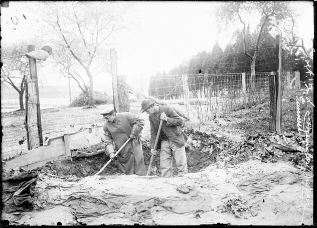 Searching for Bodies on Gunness Farm, 1908 - Belle Gunness… | Flickr