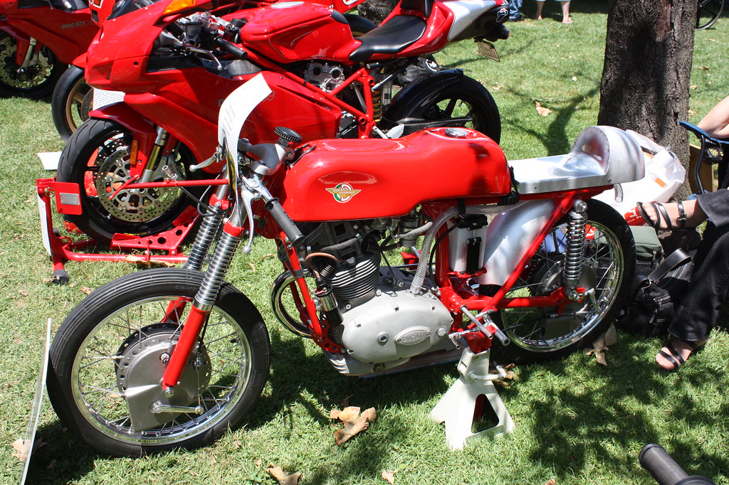 Thực hư chiếc Ducati Monster giá 30 triệu tại Việt Nam