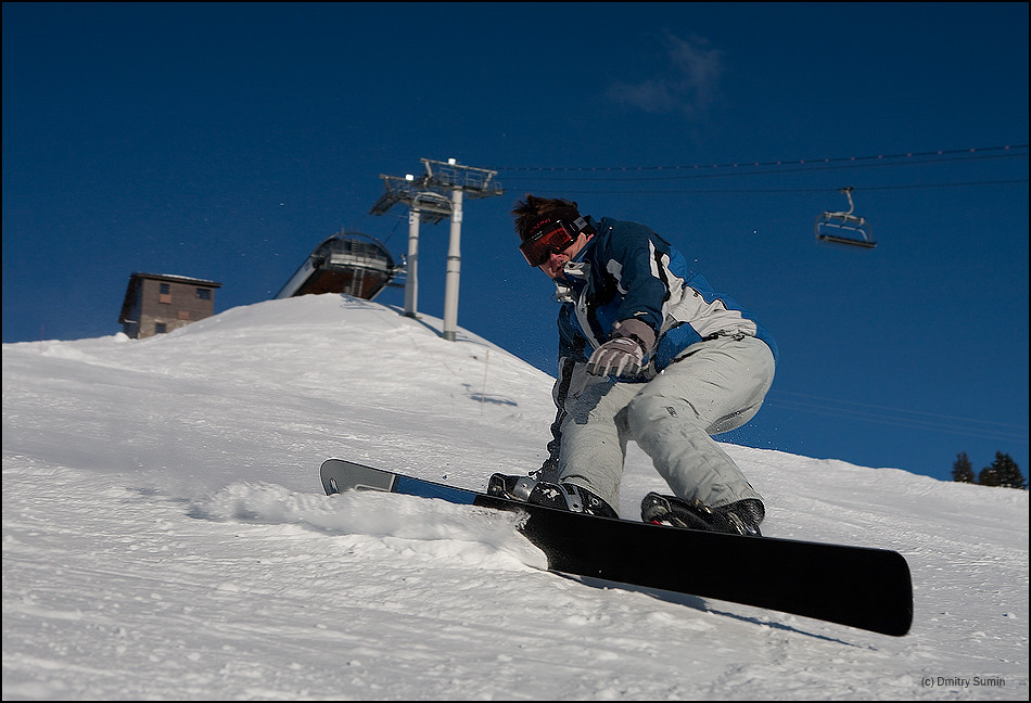 Switch on an Alpine Snowboard. by dmitrysumin