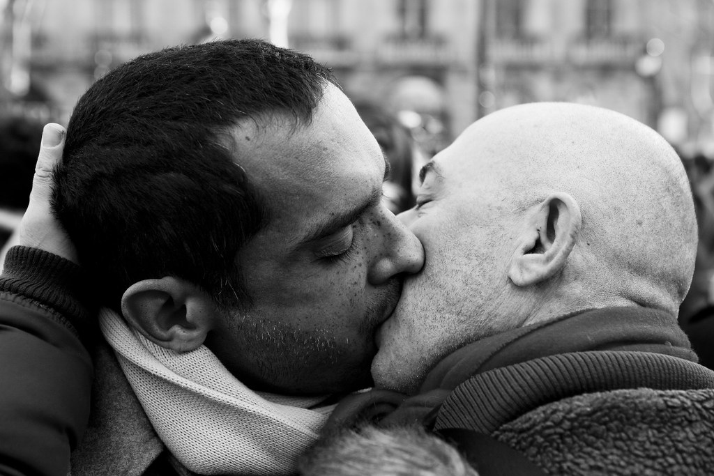 Kiss In (13) - 14Feb10, Paris (France)