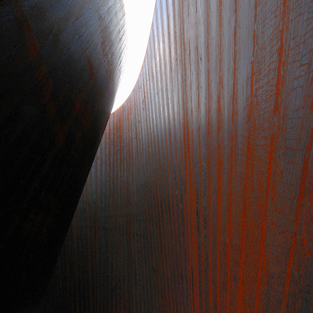 new Richard Serra sculpture / Junction / Cycle